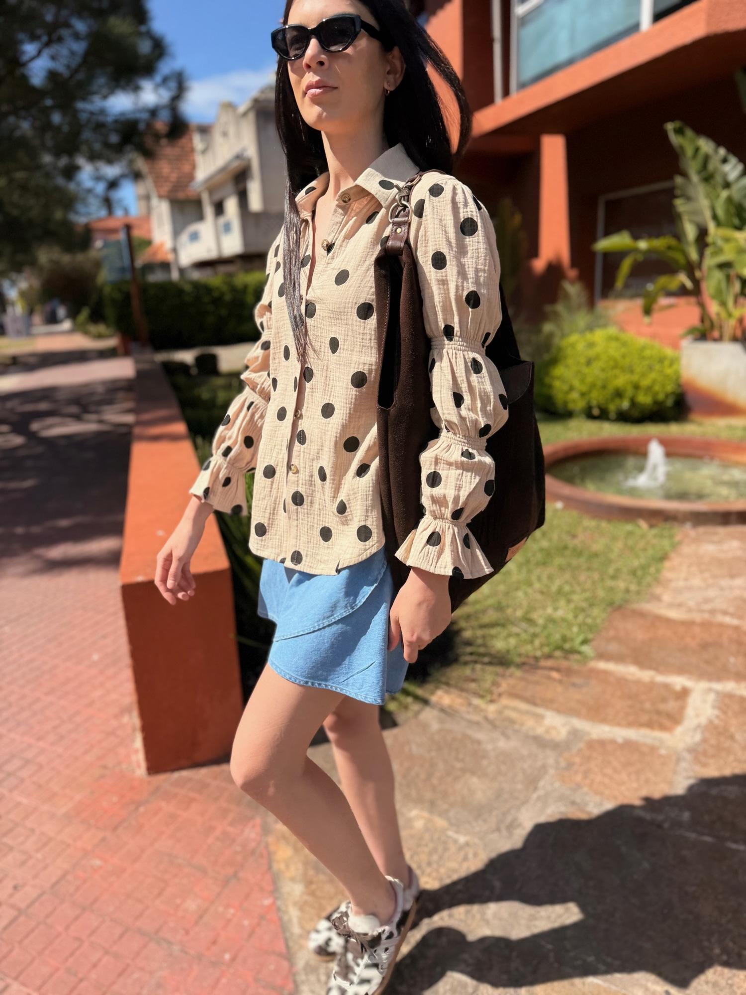Camisa 24/7 polka dots beige