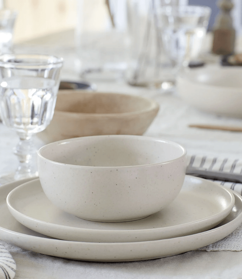 PACIFICA PLATO POSTRE 23CM VAINILLA