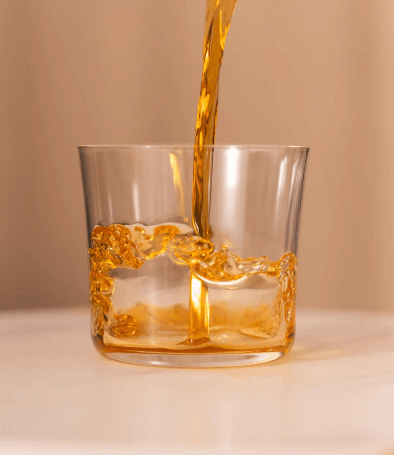 VASO WHISKY NUDE SAVAGE X6
