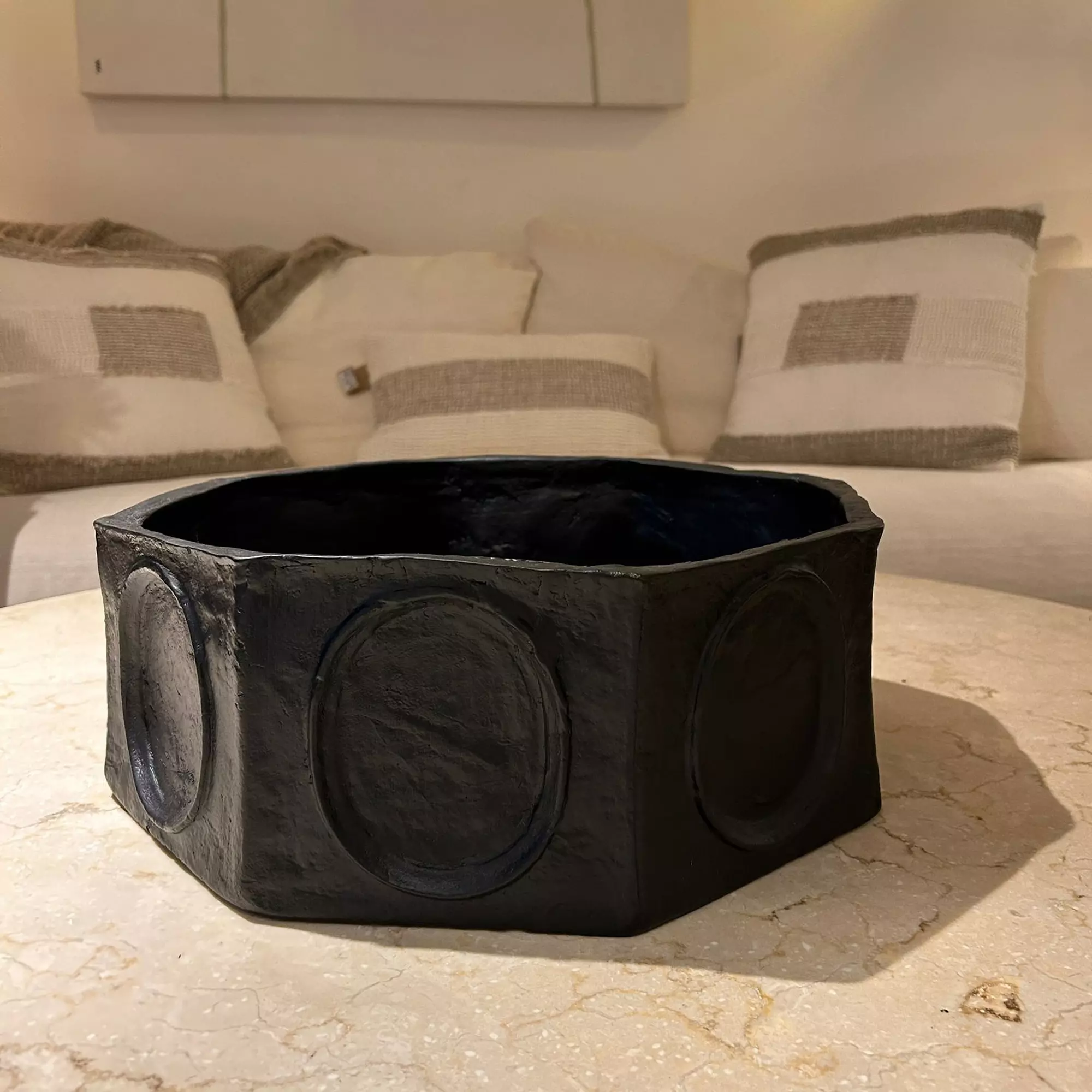 BOWL ARTERIORS OCTOGONAL NEGRO 48 CM