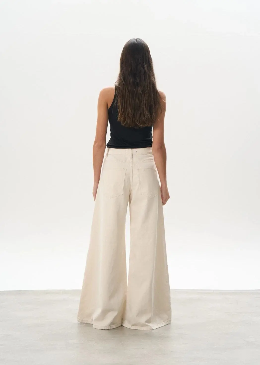 Mega wide leg