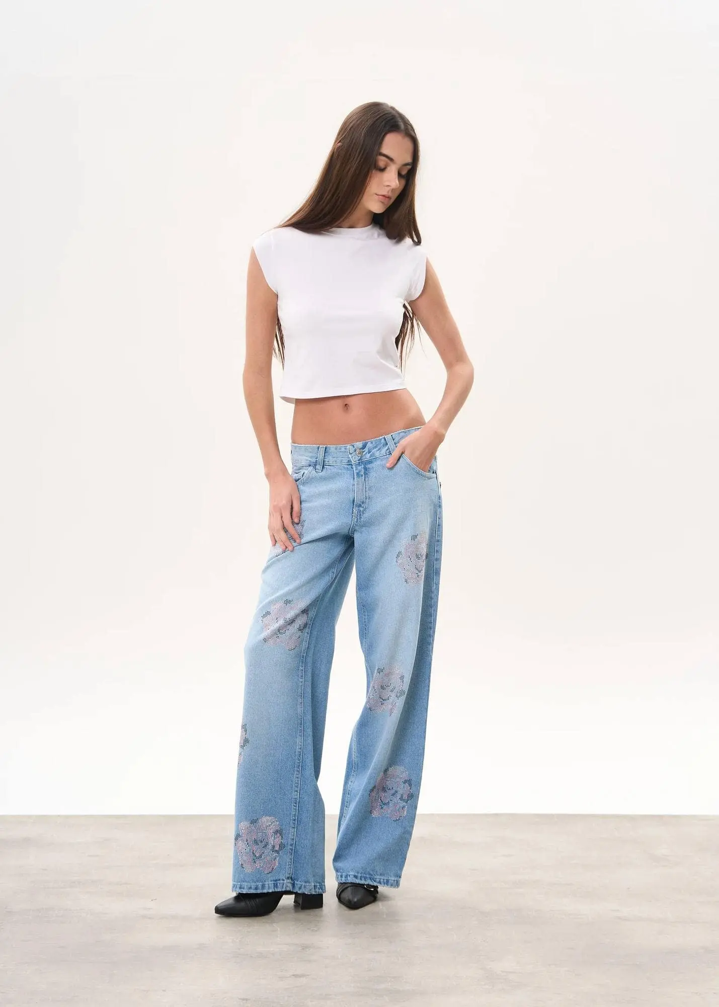 Wide tiro bajo rose strass