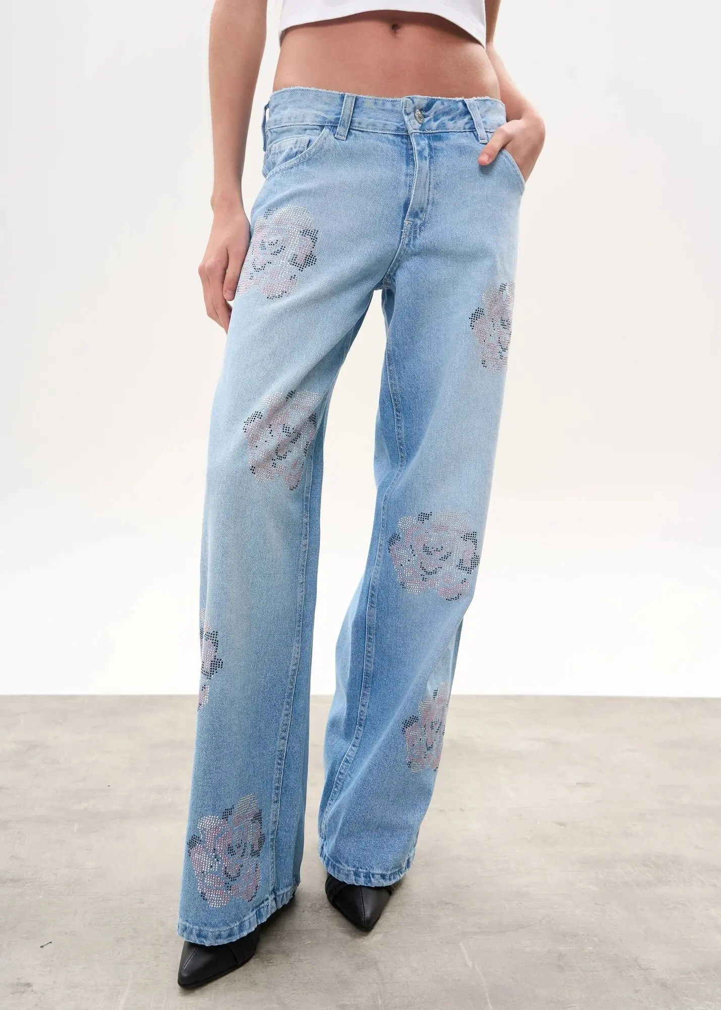 Wide tiro bajo rose strass