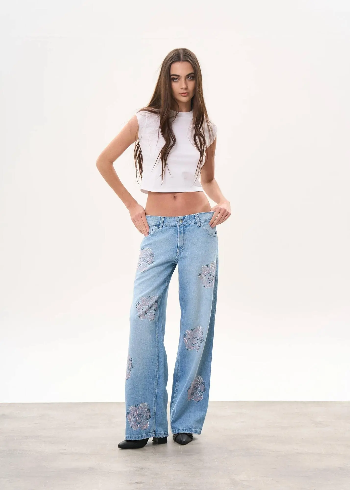 Wide tiro bajo rose strass
