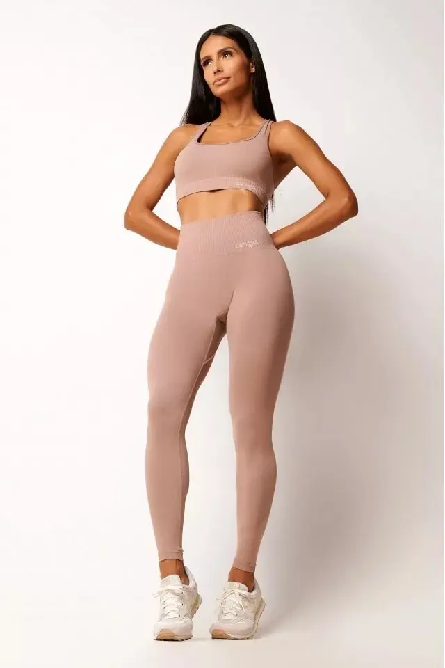 CALZA SEAMLESS ULTRA FIT
