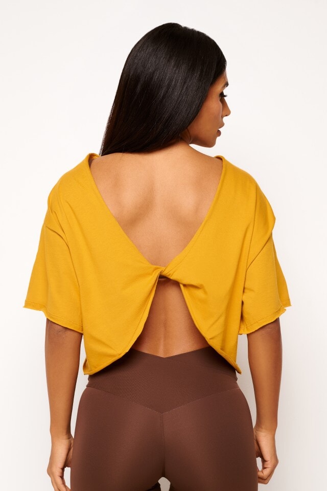 REMERA TWIST MOTION