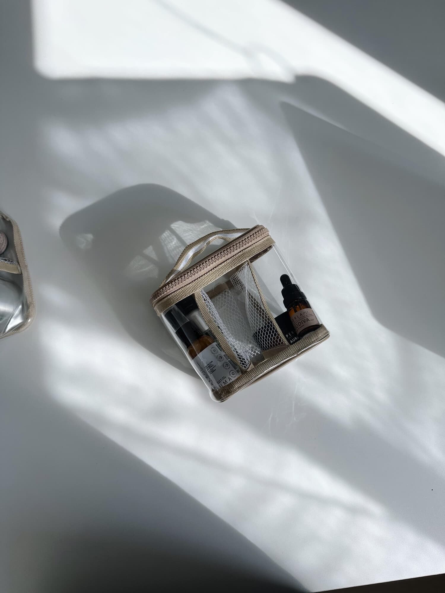 NECESSAIRE TRAVEL + KIT PERLA