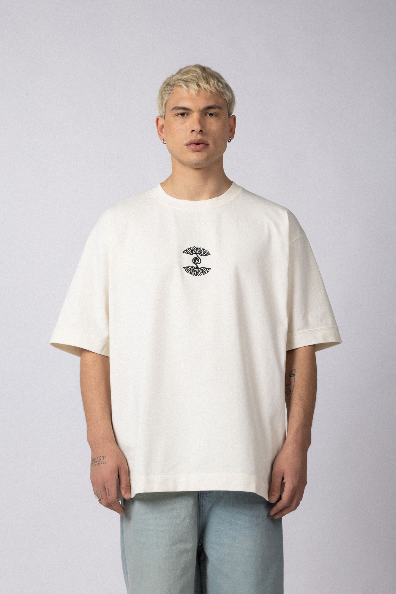 Remera Over GR Connect