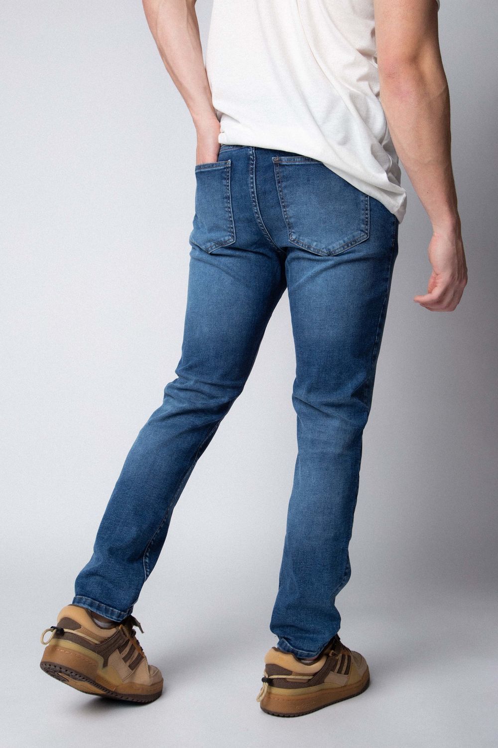 Jean Falcon