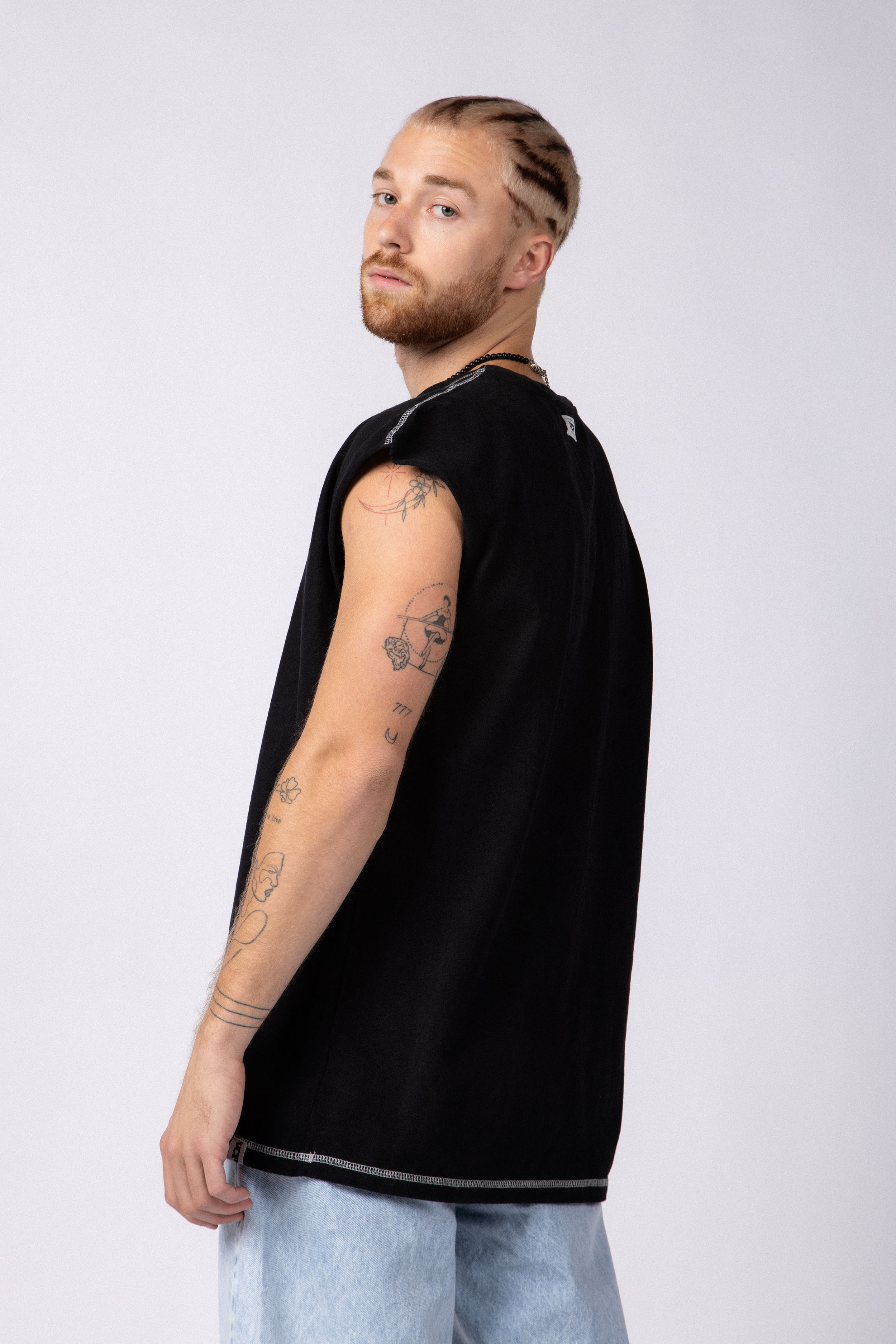 Musculosa Sudadera Aryn
